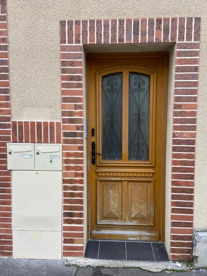 Appartement Cosy Face A La Basilique Saint Remi 兰斯 外观 照片